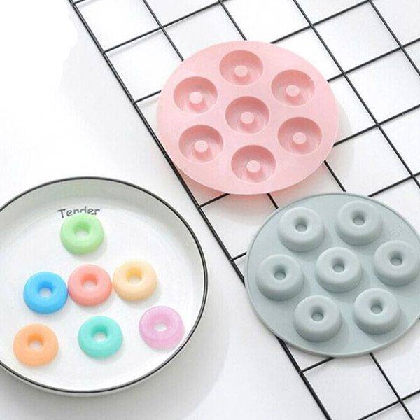 Silikonová forma na koblihy | forma na donuty, sedmimístná - náhodná barva