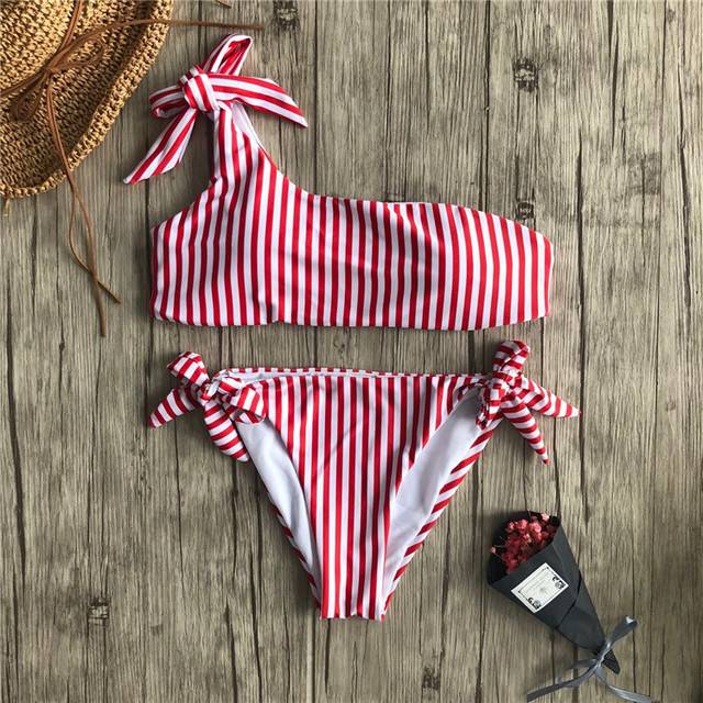 Pruhované dámské letní plavky s jedním ramínkem - Červená, M