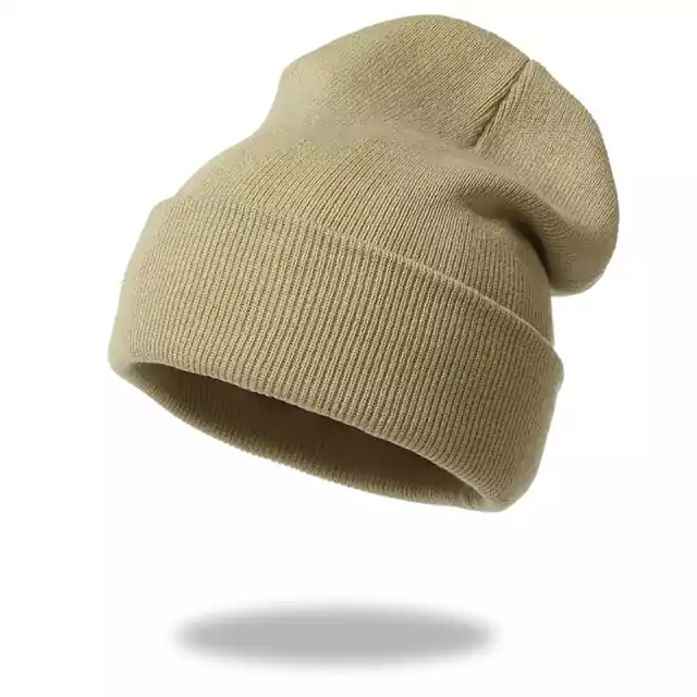 Dámská zimní čepice s výšivkou - 001 Jednobarevná béžová