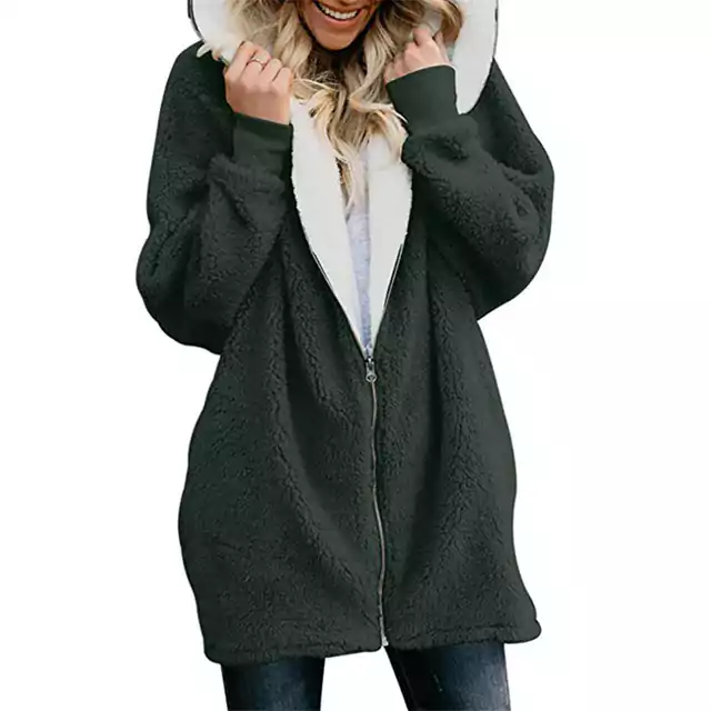 Dámský zimní kabát s chlupatou kapucí - Zelená, M