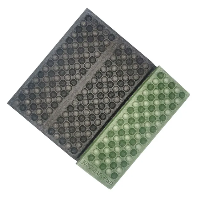 Podložka na sezení | skládací karimatka, 40 x 28 cm - černá zelená 4násobná