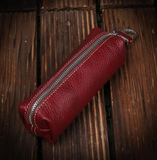 Kožená peněženka na klíče s přívěškem - Červené