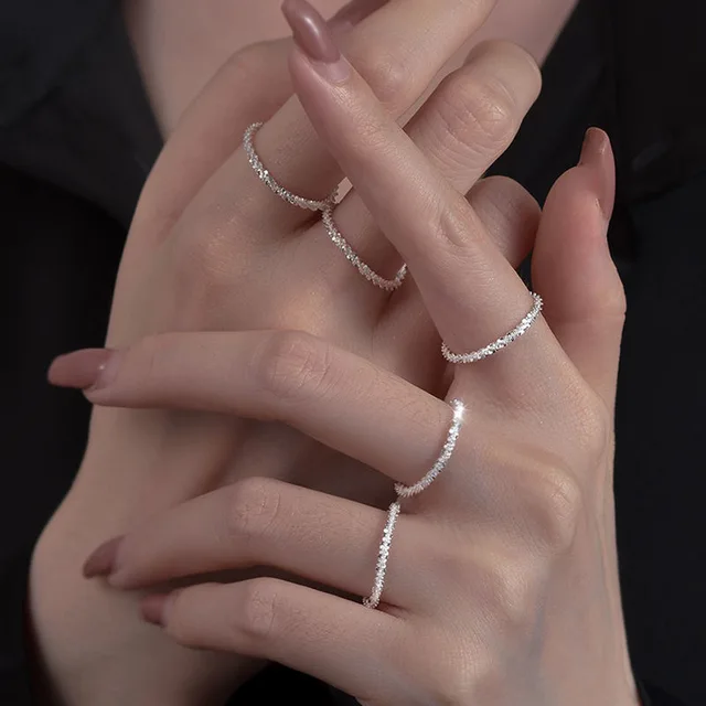 Elegantní nastavitelný dámský prsten - 1ks