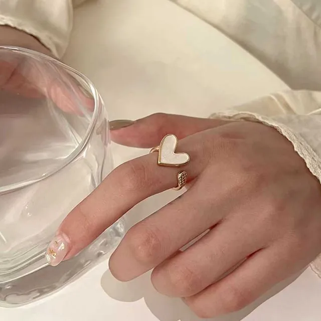 Nastavitelný dámský prsten s motivem srdce - 9
