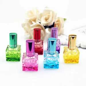 Barevná skleněná lahvička na parfém | 10ml