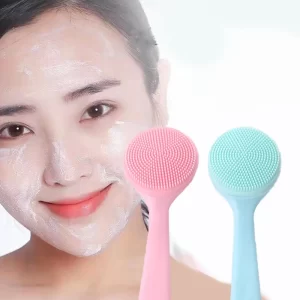 Silikonový kartáček na čištění pleti s masážní funkcí | kosmetika kůže
