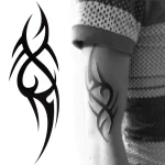 Elegantní dočasné 3D pánské tetování  | Tetovací samolepka