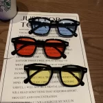 Čtvercové retro sluneční brýle dámské